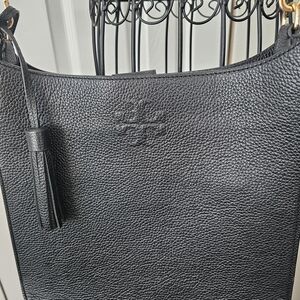 Tory  BurchTHEA Black Leather Bag with Gold Accents